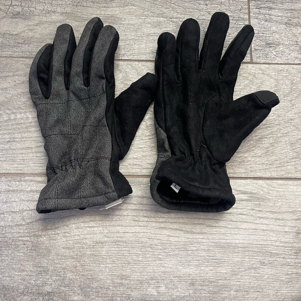 Gloves - Picture 3 of 3